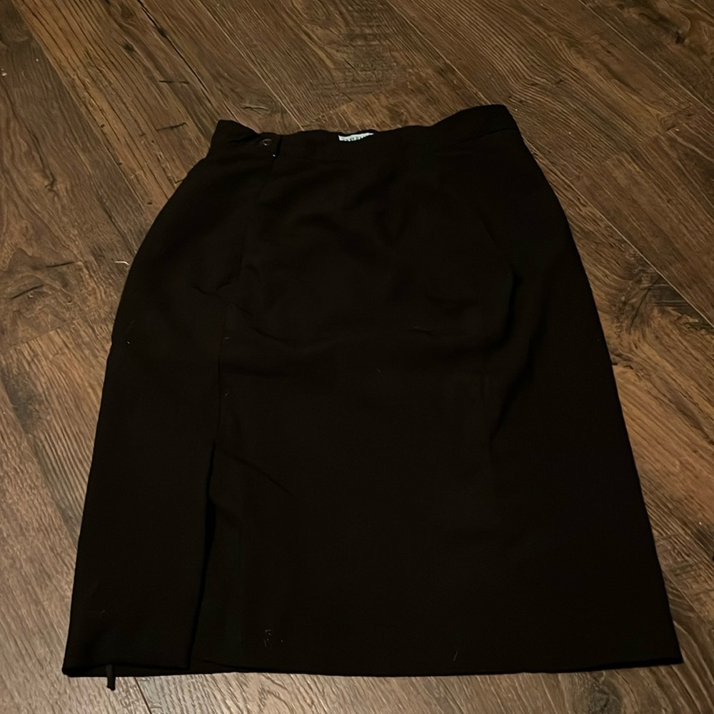 Giorgio Armani Pencil Skirt!!